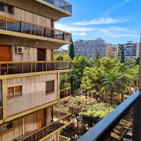 Feriehus L' Approdo12 *